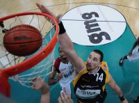 1. Basketball Bundesliga  08/09   Walter Tigers Tuebingen  - LiT Giesser 46 ers