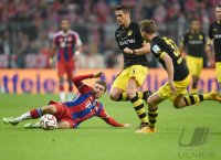 Fussball 1. Bundesliga Saison 14/15: FC Bayern Muenchen - Borussia Dortmund