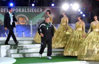 Fussball: DFB Pokal Finale:  Enttaeuschung bei Trainer Milan Sasic (MSV Duisburg)