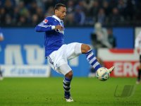 Fussball 1. Bundesliga, Saison 2011/2012: Schalke 04, JONES am Ball