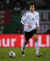 FUSSBALL INTERNATIONAL: Deutschland, HUMMELS am Ball