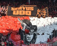 Fussball 1. Bundesliga Saison 14/15: FC Bayern Muenchen Fans mit Fanchoreographie