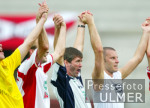 FUSSBALL 1. Bundesliga: Koeln - BVB, Koelner Jubel nach Schluss