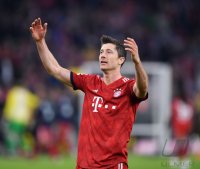 Fussball 1. Bundesliga Saison 18/19: FC Bayern Muenchen - Borussia Dortmund