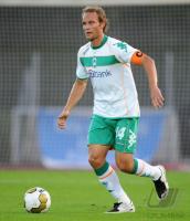 FUSSBALL 3. BUNDESLIGA: Bremen II, STAHLLBAUM