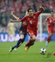 FUSSBALL INTERNATIONAL CHL HALBFINALE 12/13: FC Bayern Muenchen - FC Barcelona