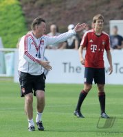 Fussball 1. Bundesliga 2010/2011 Trainingslager FC Bayern Muenchen : Trainer van Gaal