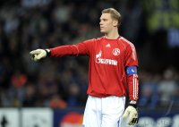FUSSBALL CHL  Saison 10/11:  Torwart Manuel Neuer (FC Schalke 04)