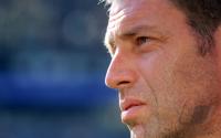 Fussball 1. Bundesliga : Enttaeuschung bei Trainer Michael Skibbe (Frankfurt)