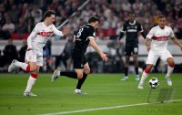 Fussball DFB Pokal  Halbfinale  2025/2026  23.04.2026VfB Stuttgart - SC Freiburg, ZWEIKAMPF, SPIELSZENE, AKTION, ACTION, DUELL,