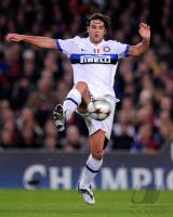 FUSSBALL  International CHL 09/10  Cristian Chivu (Inter)