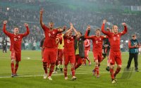 FUSSBALL  DFB POKAL SAISON  11/12  HALBFINALE: JUBEL FC Bayern Muenchen