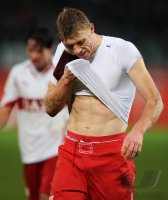 Fussball: 1. Bundesliga Saison 2010/2011: Hannover 96 - VfB Stuttgart