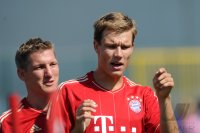 Fussball 1. Bundesliga Saison   2011/2012 : Bastian Schweinsteiger, Holger Badstuber (v. li., FC Bayern Muenchen)