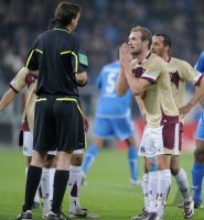 Fussball 1. Bundesliga  Saison 2010/2011:  TSG 1899 Hoffenheim - Hannover 96