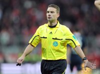 Fussball 1. Bundesliga, Saison 2011/2012:  Schiedsrichter Guido Winkmann