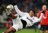 FUSSBALL, FREUNDSCHAFTSSPIEL: HANNOVER - AC MAILAND