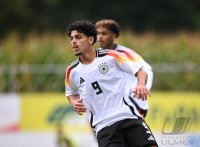 Fussball U 17 WM - Vorbereitung Testspiel
Oesterreich - Deutschland