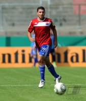 FUSSBALL, DFB Pokal 1. Hauptrunde:  Oemer Kanca  (Unterhaching)