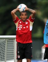 Fussball 1. Bundesliga Saison   2011/2012 :  Luiz Gustavo (FC Bayern Muenchen)