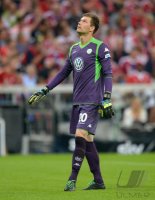 Fussball 1. Bundesliga Saison 14/15: Torwart Max Gruen (VfL Wolfsburg)