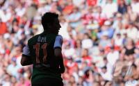 FUSSBALL  1. BUNDESLIGA:  OEZIL (SV Werder Bremen )