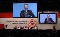 Fussball 1. Bundesliga : Jahreshauptversammlung FC Bayern Muenchen