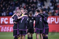 Fussball UEFA Youth League 23/24:  FC Bayern Muenchen - Olympiakos Piraeus