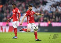 Fussball 1. Bundesliga Saison 16/17: FC Bayern Muenchen - FC Schalke 04