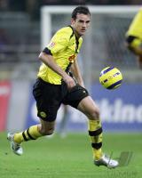 Fussball 1. Bundesliga: BVB, METZELDER Einzelaktion am Ball