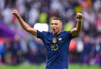 FUSSBALL WM 2022 Viertelfinale England - Frankreich