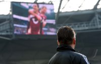 Fussball: 1. Bundesliga Saison 2010/2011: Hannover 96 - Bayern Muenchen