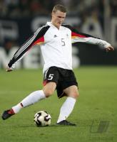 Fussball Deutschland, HUTH Einzelaktion am Ball
