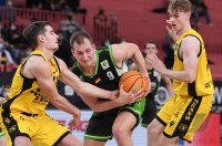 Basketball 2. Bundesliga 2021/2022: Tigers Tuebingen - ROEMERSTROM Gladiators Trier