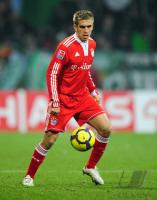 FUSSBALL, 1. BUNDESLIGA, 19. Spieltag: Bayern, LAHM Einzelaktion