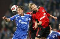 Fussball, 1. Bundesliga: Schalke - Leverkusen