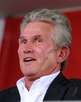 Fussball 1. Bundesliga: Trainer Jupp Heynckes  (FC Bayern Muenchen)