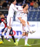 FUSSBALL SERIE A:  Alberto Aquilani, Zlatan Ibrahimovic (v. li., AC Mailand)