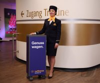 Fussball 1. Bundesliga Saison 16/17: FC Bayern Muenchen - RB Leipzig