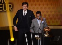Fussball International  FIFA Ballon d Or 2013: Ehrenpreis fuer Pele (Brasilien)