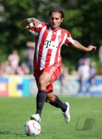 FUSSBALL, 1. BUNDESLIGA, SAISON 2010/2010: FC Bayern: ALTINTOP Einzelaktion