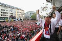 Fussball 1. Bundesliga :  JUBEL Co Trainer Hermann Gerland (FC Bayern Muenchen)