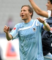 2. Fussball Bundesliga: JUBEL Benjamin Lauth (1860 Muenchen)