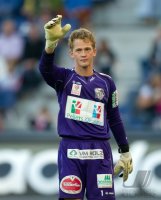 FUSSBALL Bundesliga AUT  SAISON 2012/2013: Torwart Christian Dobnik (Wolfsberger AC)