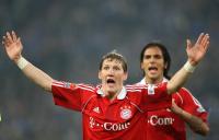 Fussball, 1. Bundesliga: Schalke - Bayern