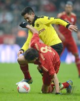 Fussball 1. Bundesliga, Saison 2012/2013:  Javi , Javier Martinez (li, FC Bayern Muenchen) gegen Ilkay Guendogan (Borussia Dortmund)