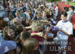 FUSSBALL/Skispringen Benefizspiel