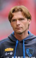 Fussball 1. Bundesliga : Trainer Darius Wosz  (VfL Bochum )