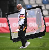 Fussball U 17 WM - Vorbereitung Testspiel
Oesterreich - Deutschland