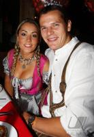 FUSSBALL 1. BUNDESLIGA: Bayern besucht das Oktoberfest